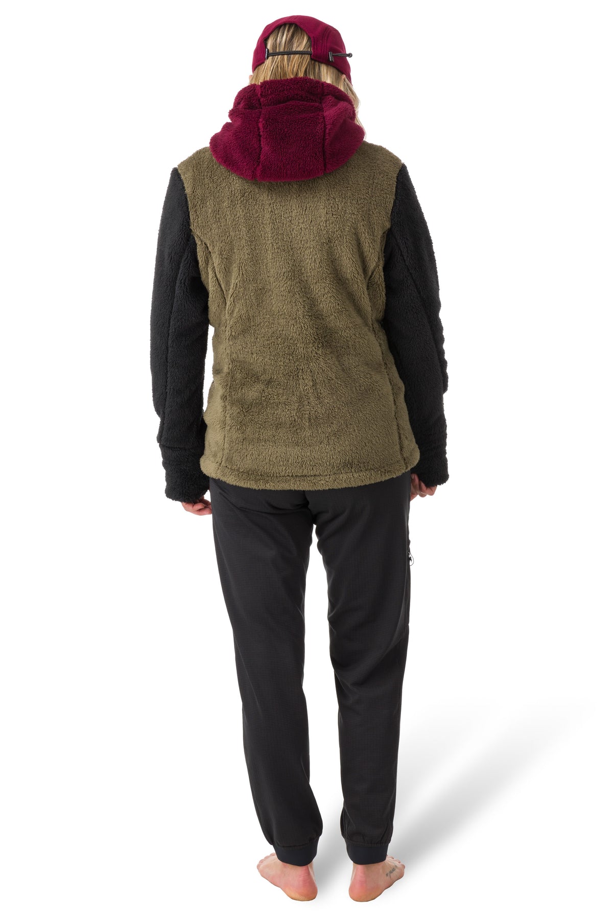 Capers/Black/Ruby