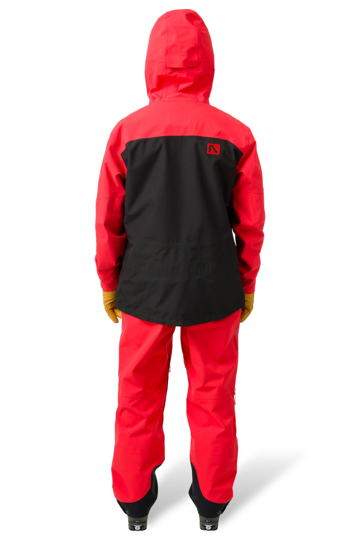 Black/Magma