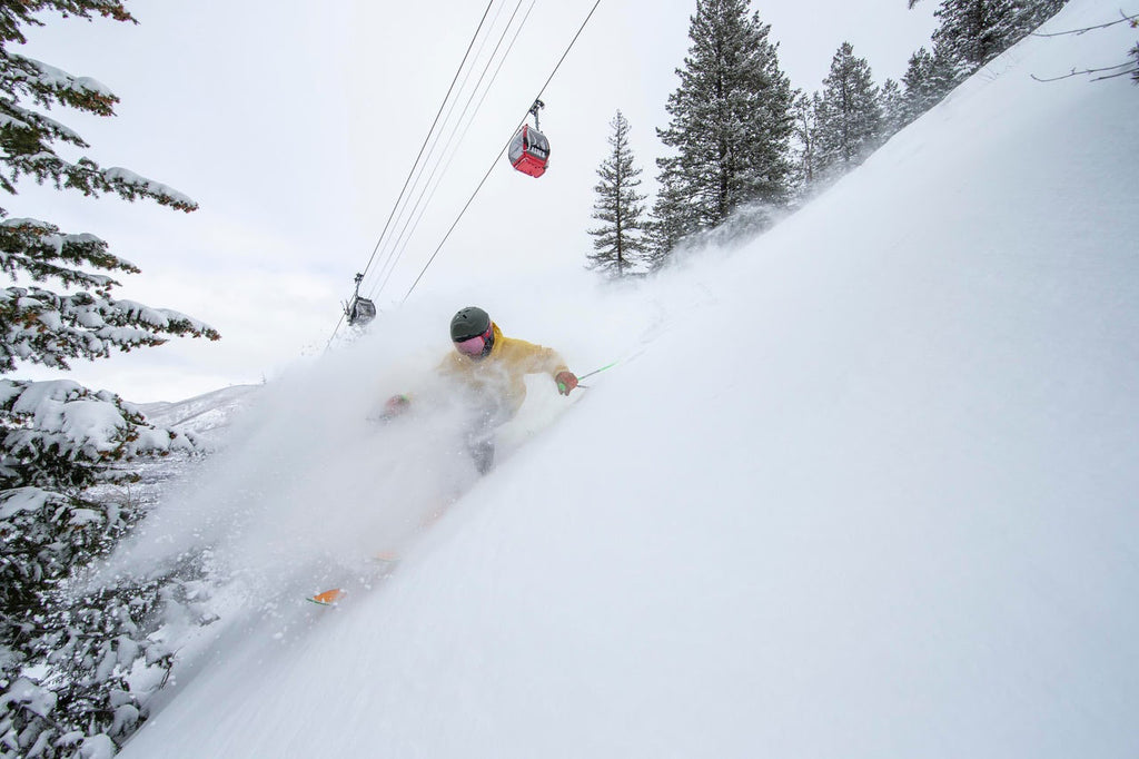 Keystone Powder Day How to Layer for a Resort Powder Day – Flylow Gear